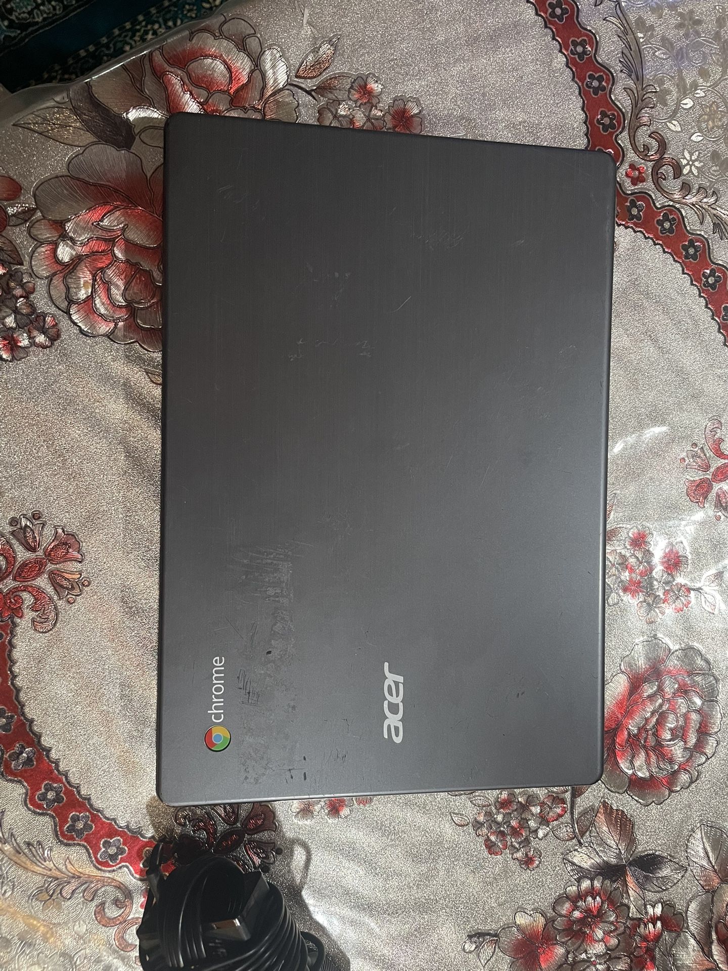 Acer Chrome Book ( Little Used)