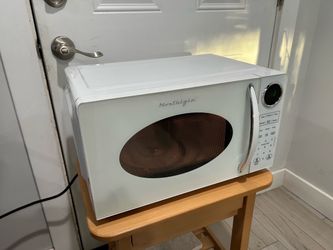 microwave 900  watts