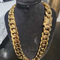 14 K Gold Plated 22mm 20 Inch Necklace 