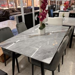 Brand New 5 Pcs Dining Set NEW