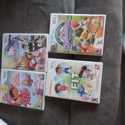 4 Diiferent Wii Games