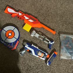 Nerf Guns (2016 Walking Dead Andrea’s Rifle Foam Dart Blaster, Spectre Rev-5 Dart Gun Blue N- Strike Elite Blaster, Elite Digital Target, And 50 Darts