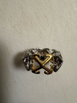 Off-White Ring