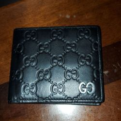 Gucci wallet