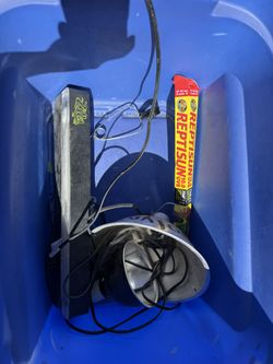 Reptile Heat Lamps/ Items