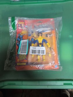 Hasbro Marvel Legends X-Men Retro Collection WOLVERINE Action Figure
