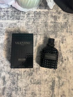 Valentino Uomo Born in Roma Rockstud Noir