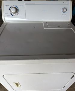 WHIRLPOOL ELECTRIC DRYER. PERFECT WORKING CONDITION.