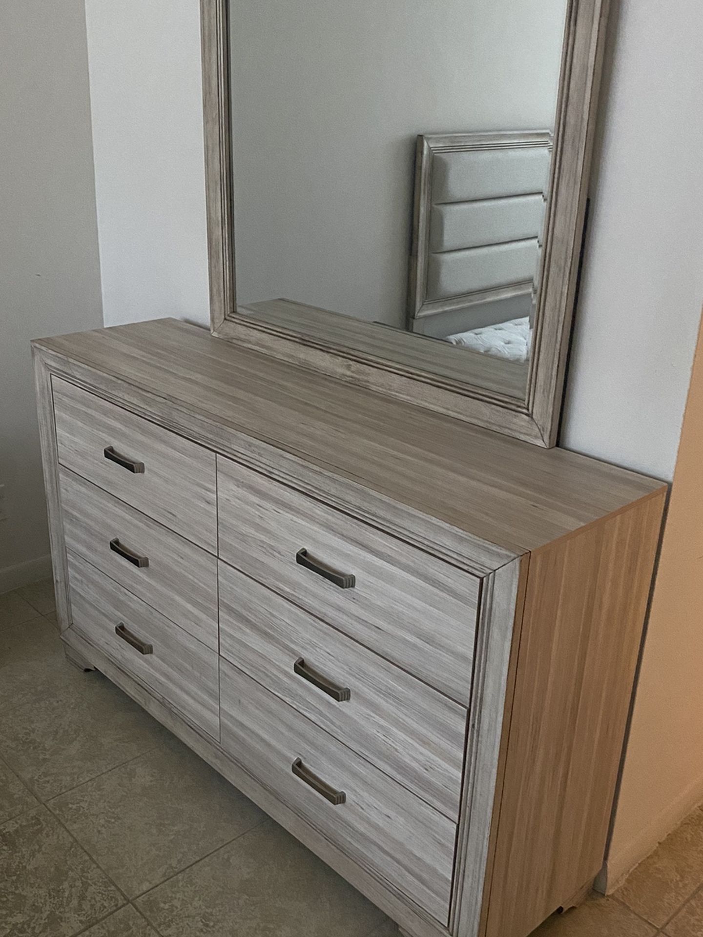 Real Wood Bedroom Set Including Mattress Like New Clean And Well Taken Care Of Barely Used