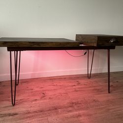 Bespoke Desk