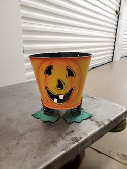 Metal Pumpkin Luminaire