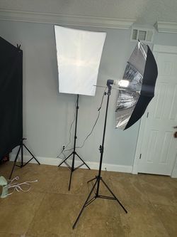 Photography lighting tripod