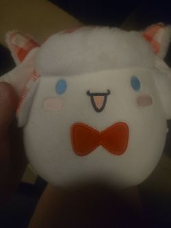 Hello kitty and cinnamonroll