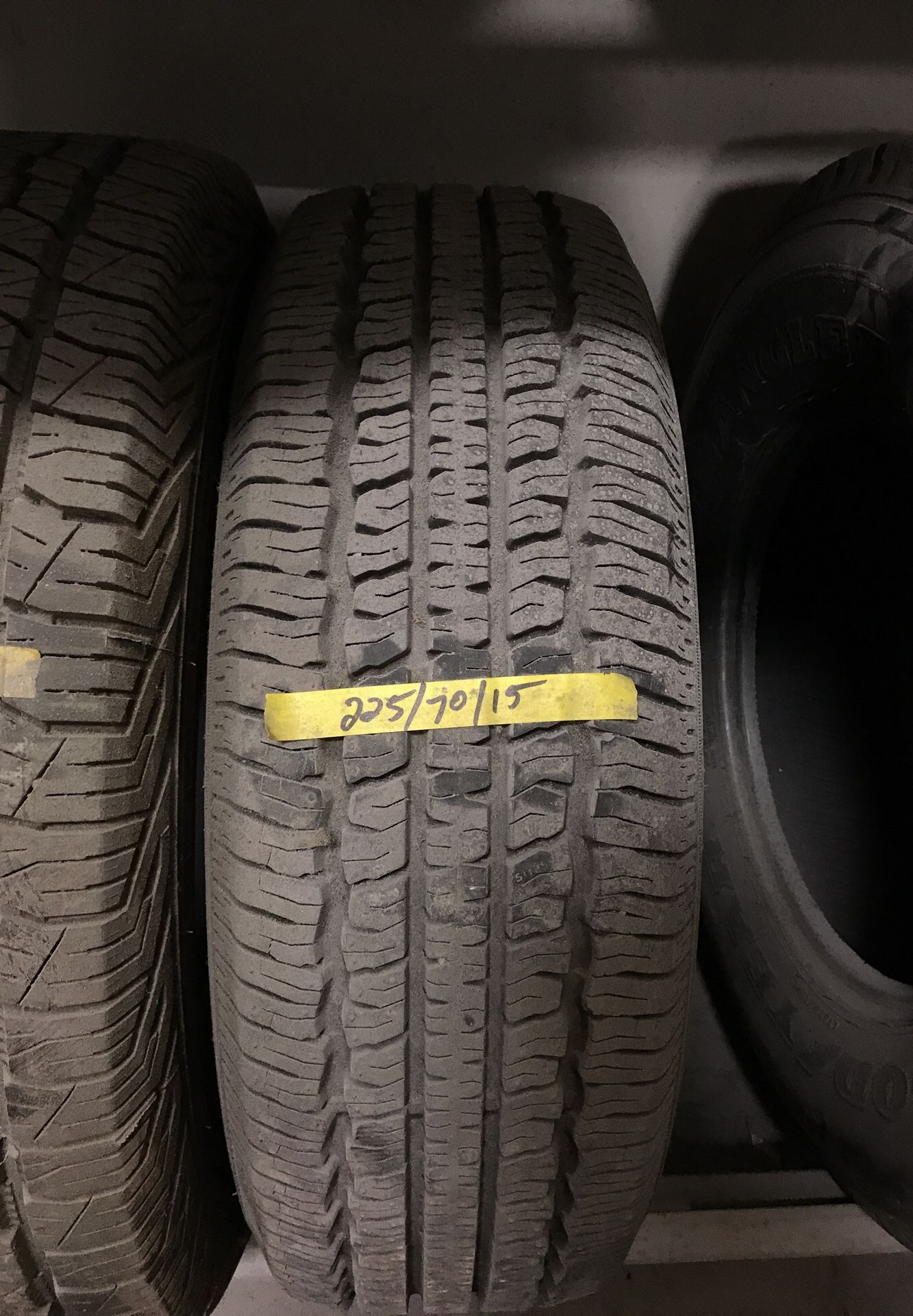 225/70/15 Firestone Wilderness 90% left 1 tire