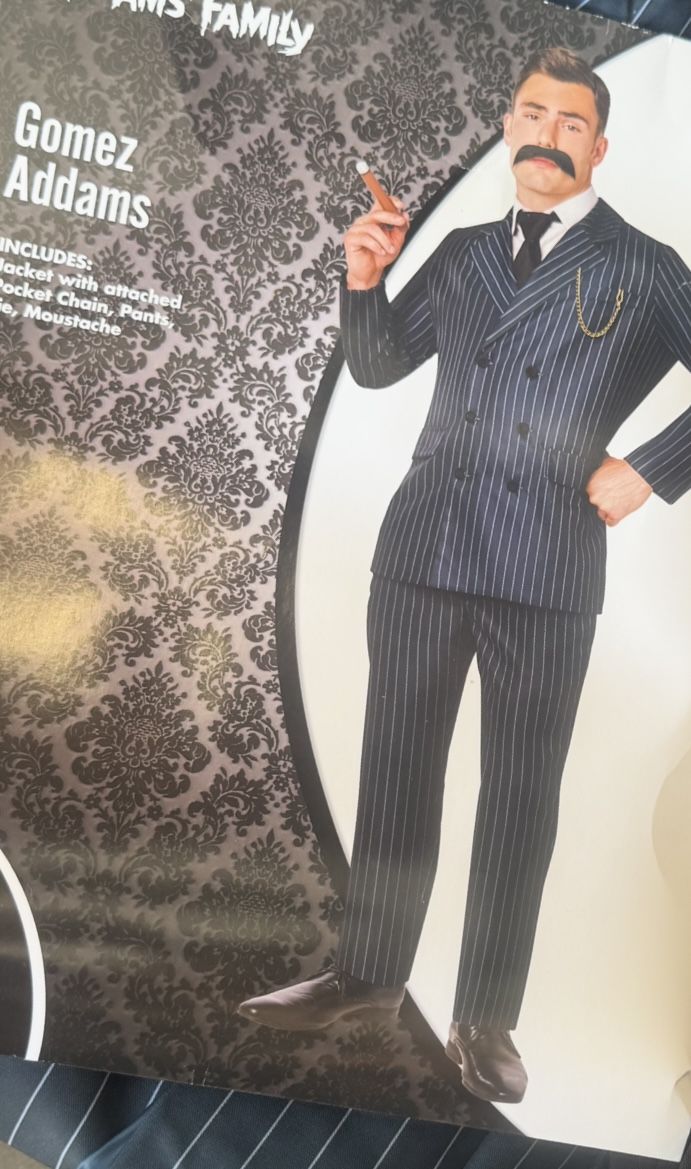 Gomez From The Adam’s Family Costume