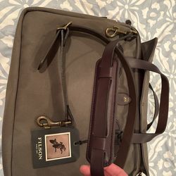Filson Original Briefcase New With Shoulder Strap