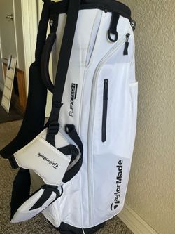 LIKE NEW Taylormade FlexTech Stand Bag!