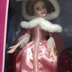 AVON EXCLUSIVE, DISNEY PRINCESS (2002) - BELLE, PORCELAIN KEEPSAKE DOLL