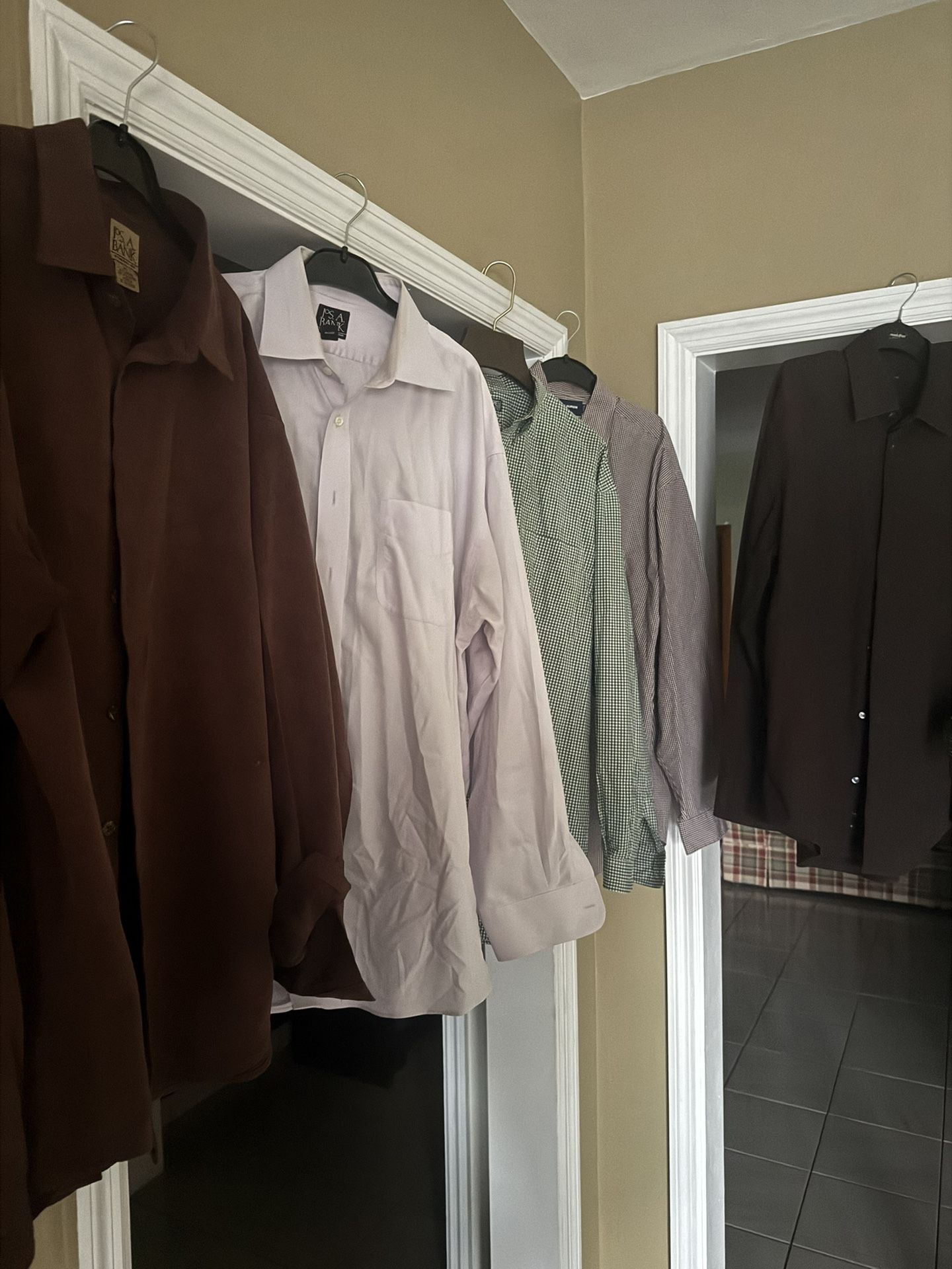 Men’s Shirts Lot of 5