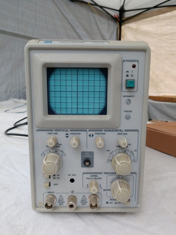 GW Instek Oscilloscope GOS-310
