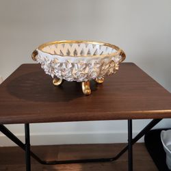 Touch Of class Porcelain Bowl with a touch Of Gold
