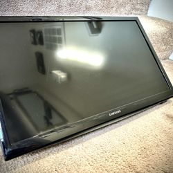 Samsung 24” HD Video HDMI Tv Monitor 