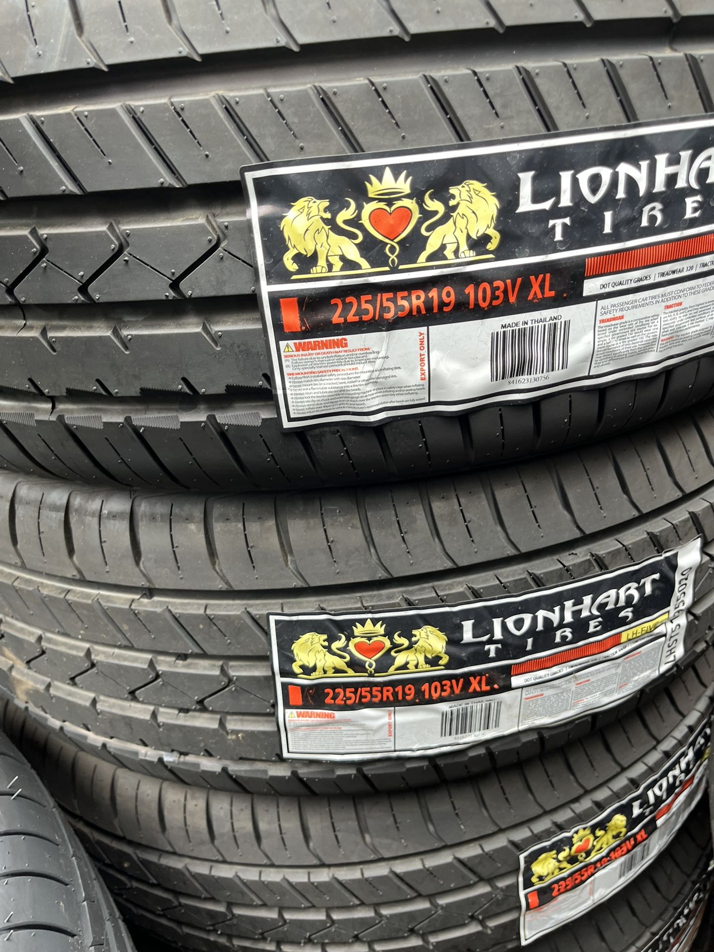 LIONHART 225/55R19