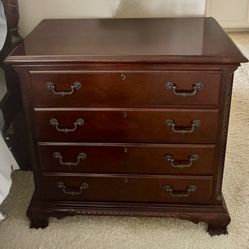 2 Antique Mahogany Chest of 4 Drawers  Victorian