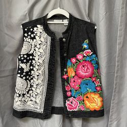 Chico’s Embroidered Vest