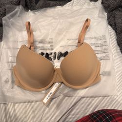 Skims T-shirt Bra 32c 