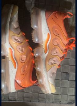 Women Nike vapor maxes