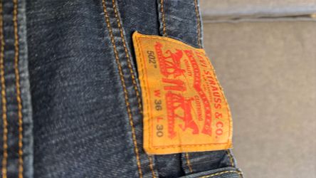 5 pairs of Levi 502 jeans size 36x30