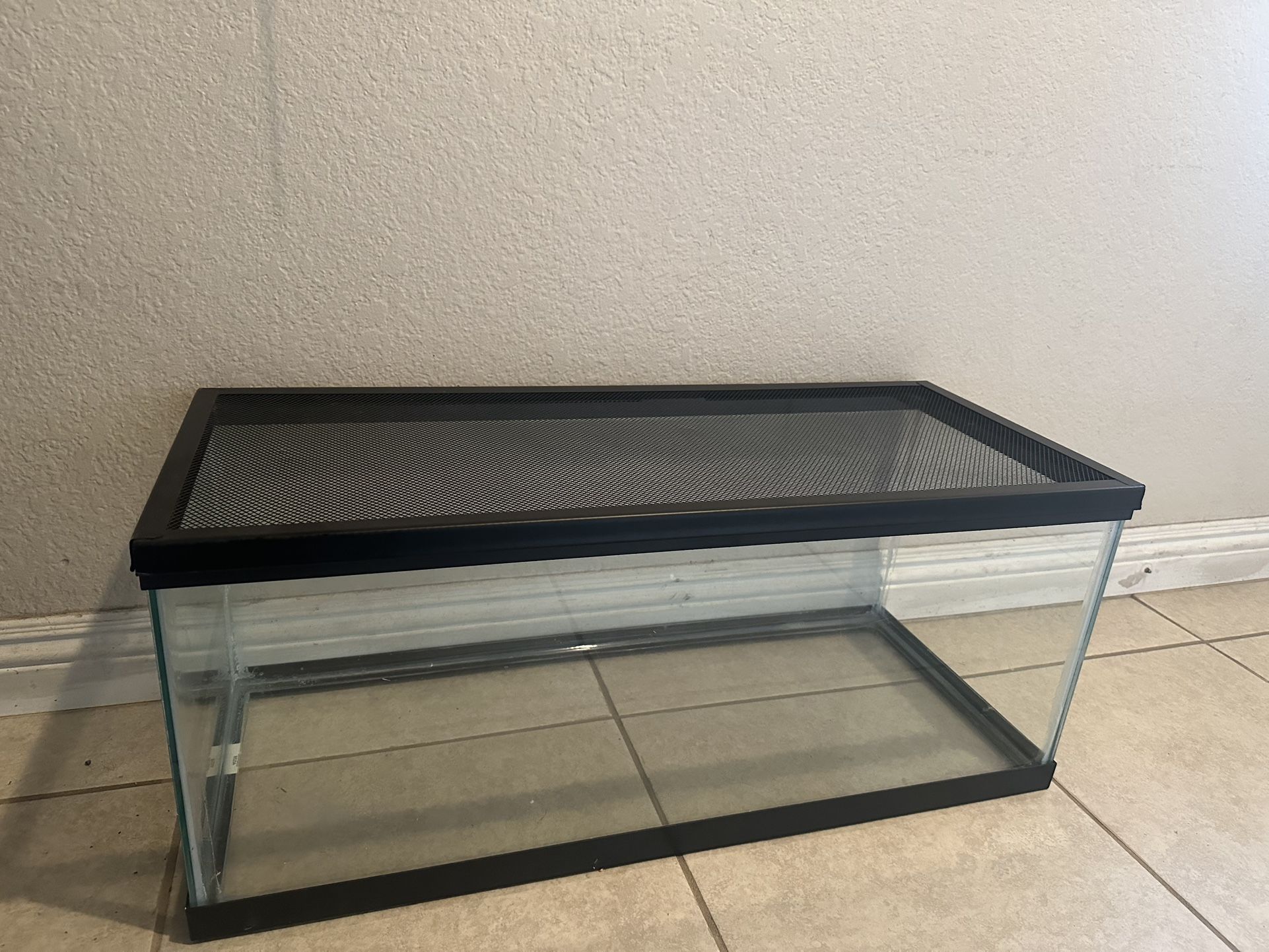 20 Gal Tank