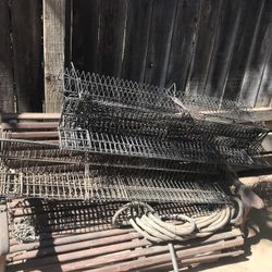 Racas Para Cachuchas O Mercancía Para Una Tienda 