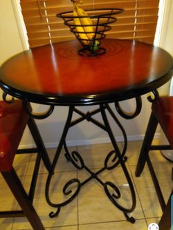 🤩🤓AUTHENTIC PIER ONE FURNITURE