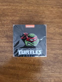 TMNT Teenage Mutant Ninja Turtles Loot Crate Exclusive Raphael Pin