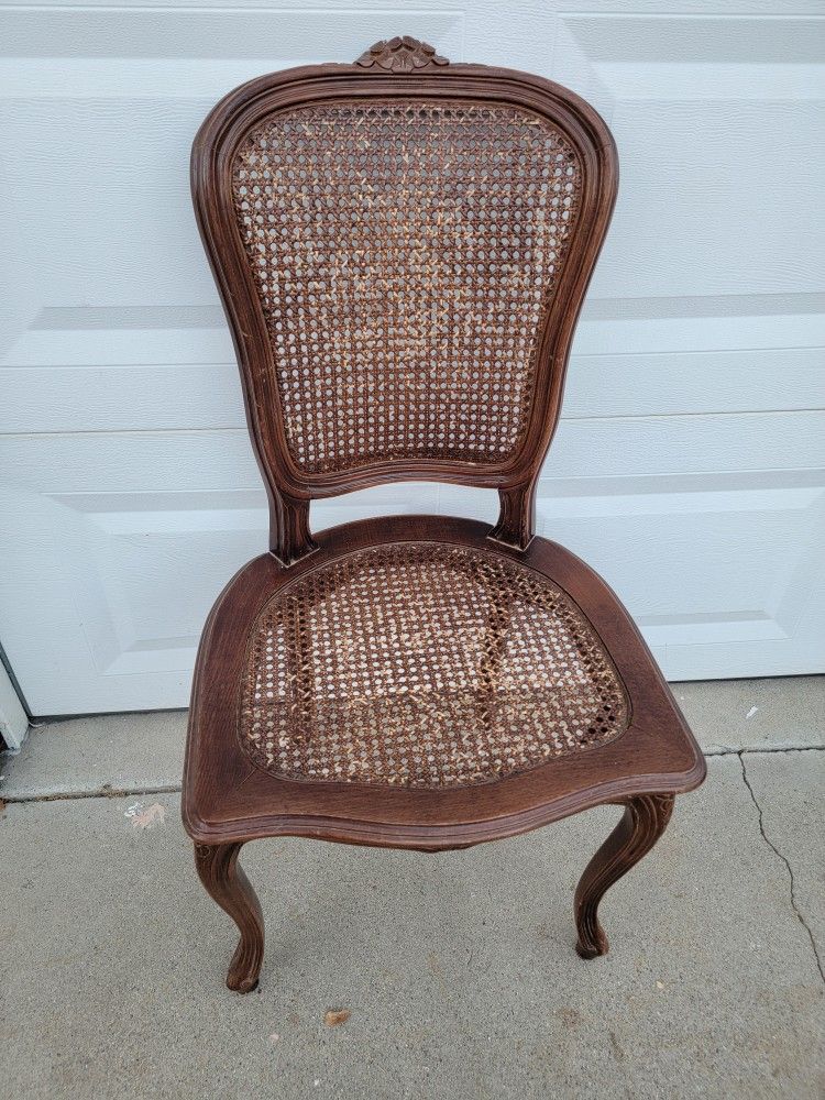 Wood Ratten Chair