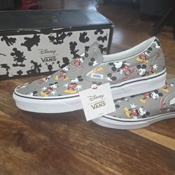 Vans/Disney Collab Slip-ons. 9.5M/11W