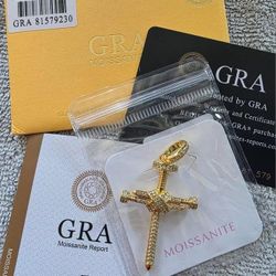 Moissanite Diamonds Cross Pendant With Certificate