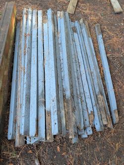 Wood pickets