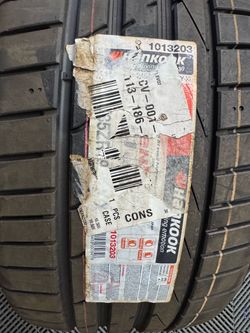(1) 19” Hankook 245/35/19 one brand new tire