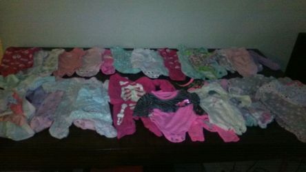 New born and 3 months baby's clothes.