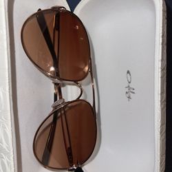 Oakley Sun Glasses 