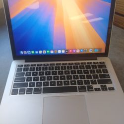 Apple Macbook Pro Retina intel Core i5 8gb Ram 128gb SSD  GOOD LAPTOP NOTEBOOK 13" 8gb Memory Charger Included