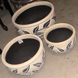 Large And Small Ceramic Plant Pots