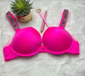 38B-🩷Hot Pink, Rhinestone Bra, , Brand New No Tags🩷