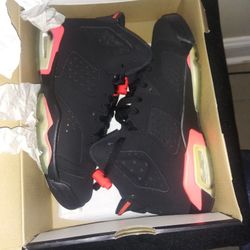 AIR JORDAN 6 RETRO SIZE 6.5Y