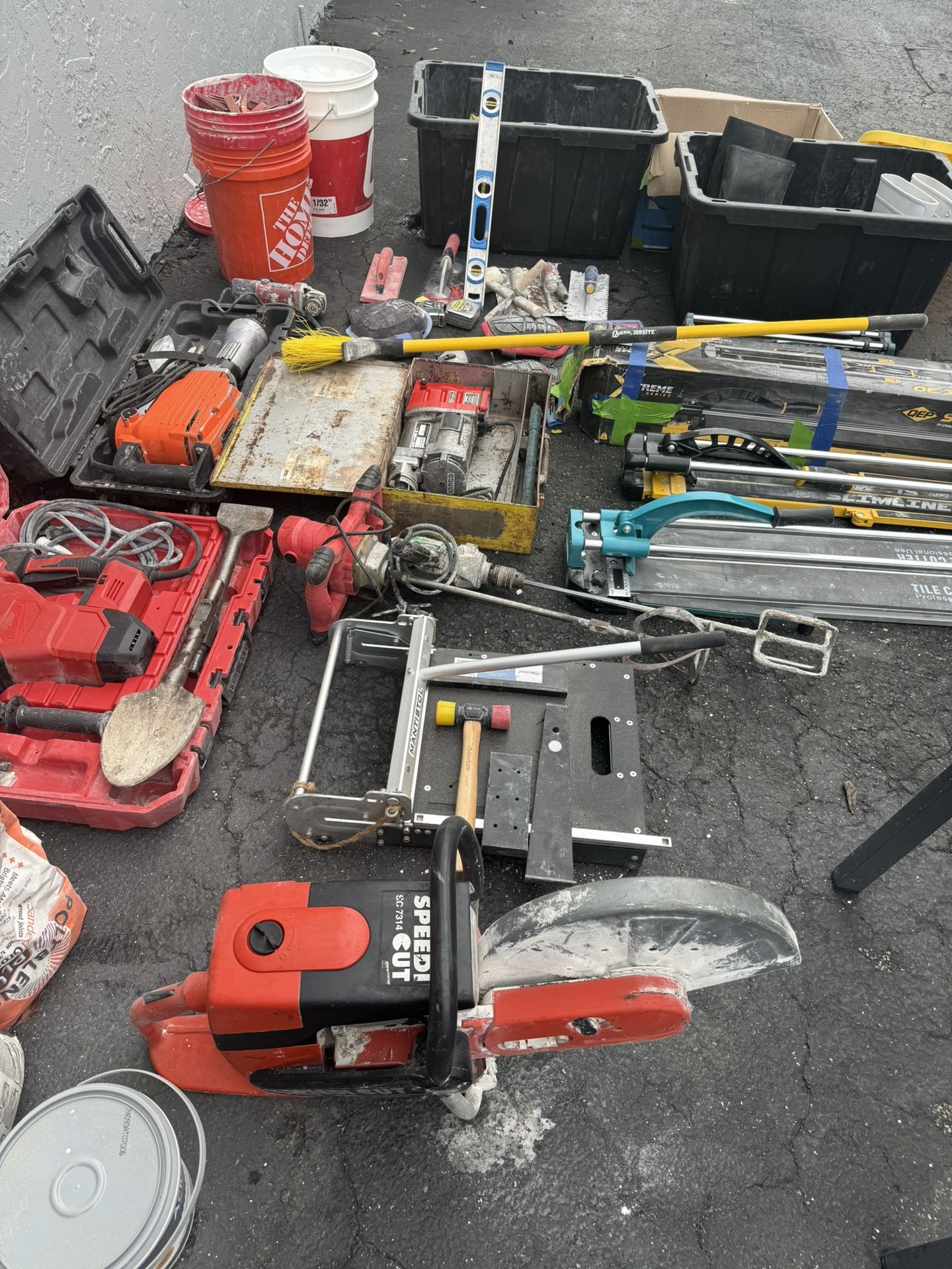 Wet Tile Cutters, Rotary Hammers.