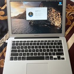 Apple MacBook Pro 13” (Mid 2013)