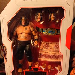 WWE Ultimate Figure